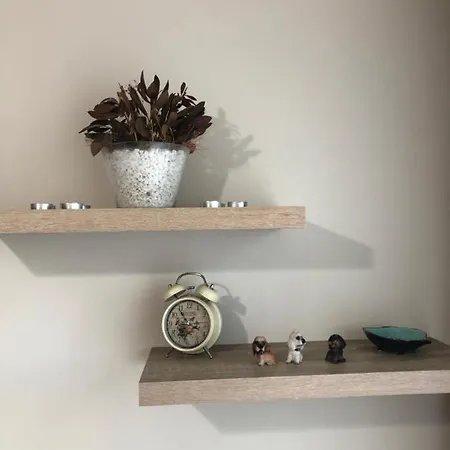 Apartamento Toplu Ulaşıma Yakın Site İçinde Hijyenik 1+1 Daire Istambul