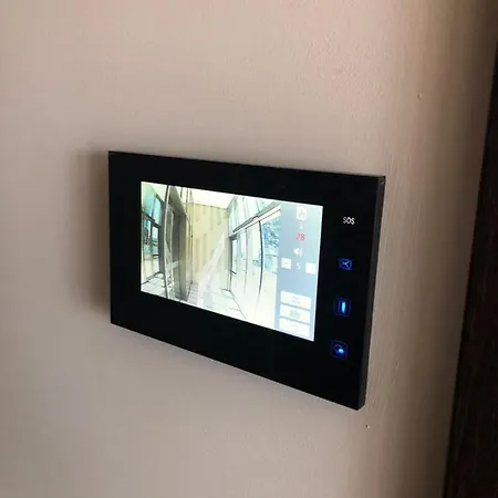 Toplu Ulaşıma Yakın Site İçinde Hijyenik 1+1 Daire Apartamento Istambul